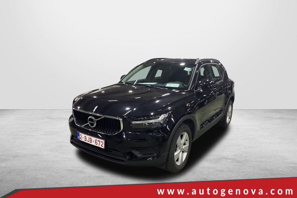 VOLVO Xc40 t2 129cv 6m. momentum core my21 ( fari led - sensori post - navi ) km 32000  imm. 12/2021 