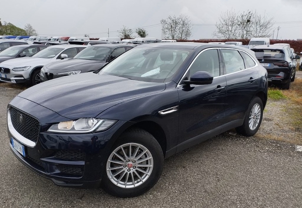 JAGUAR F-pace 2.0d 180cv awd aut. pure ( pdc - navi )