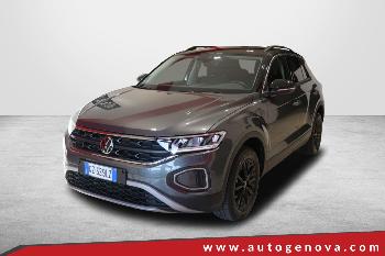 VOLKSWAGEN T-roc 2.0 tdi 115cv scr life ( fari led - digital cockpit - adaptive cruise - navi - app connect - park assist - tetto bicolore ) 