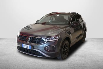 VOLKSWAGEN T-roc 2.0 tdi 115cv scr life ( fari led - digital cockpit - adaptive cruise - navi - app connect - park assist - tetto bicolore ) 